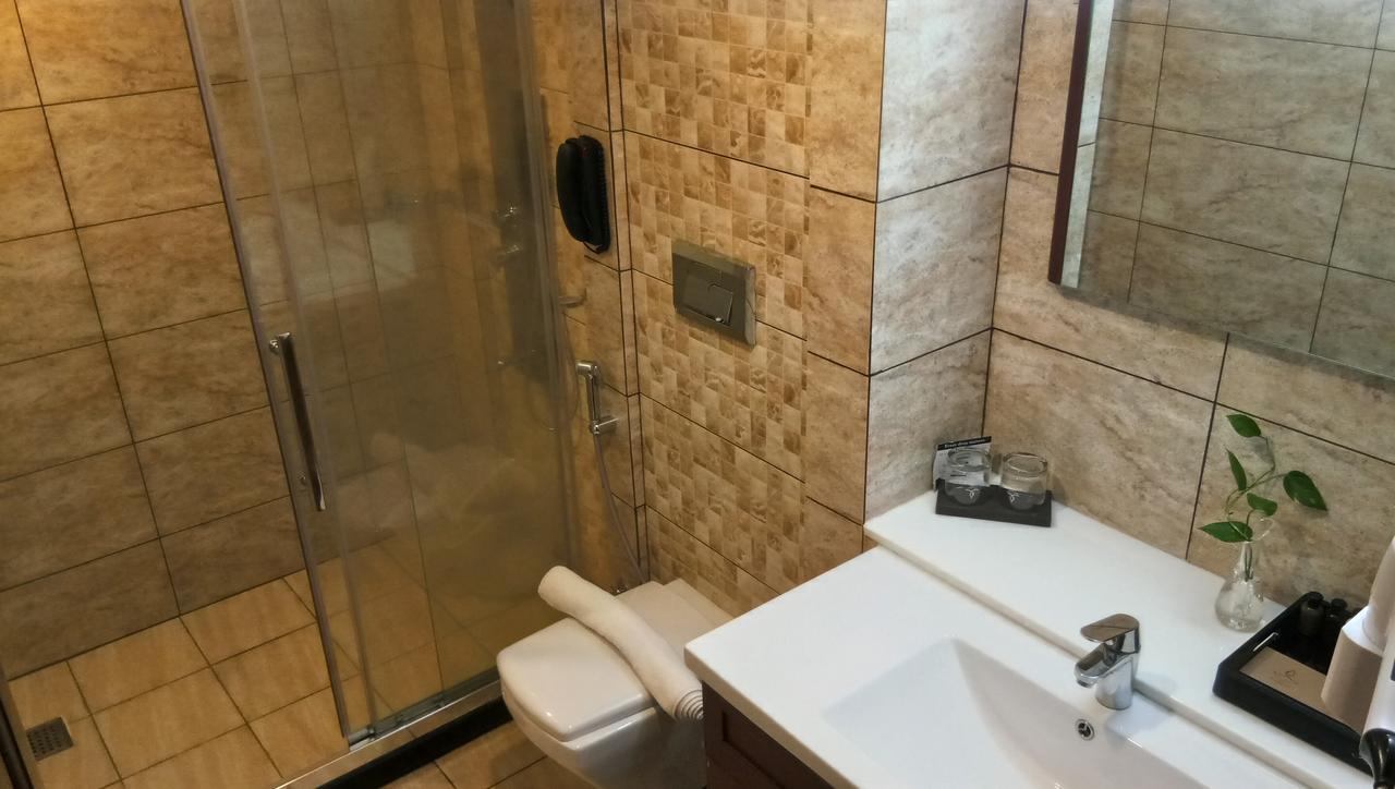 Hotel Karthika Park Kazhakuttam Zewnętrze zdjęcie