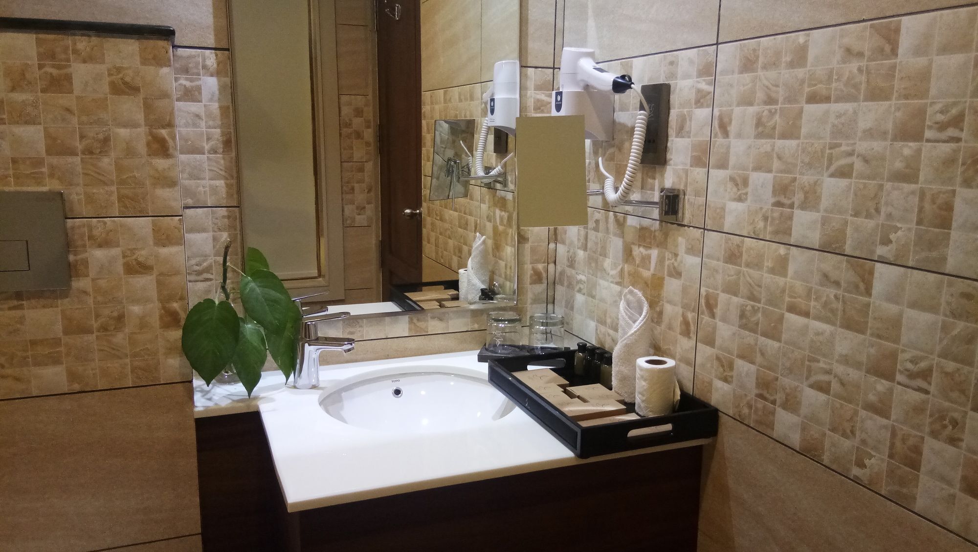Hotel Karthika Park Kazhakuttam Zewnętrze zdjęcie