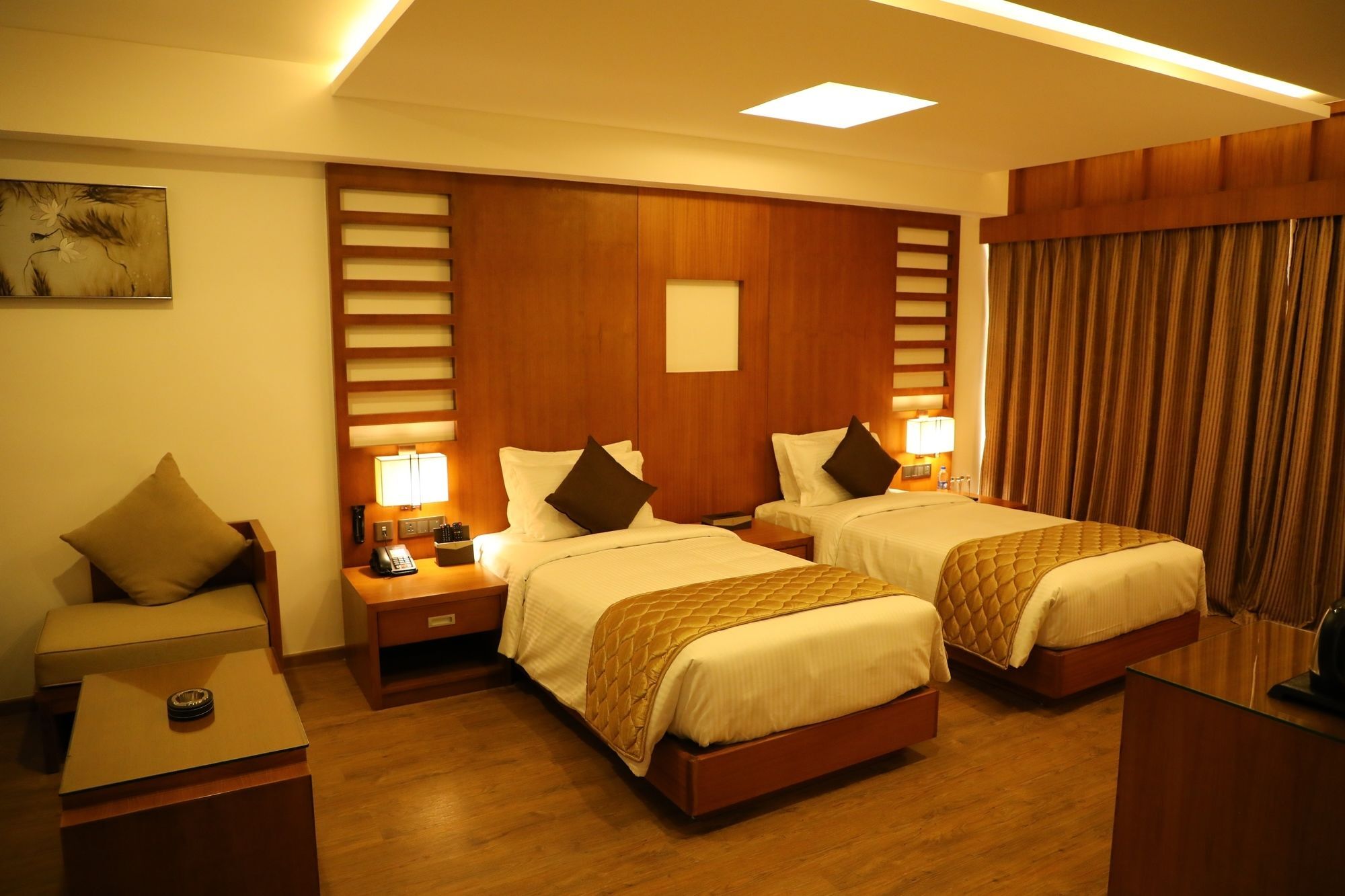 Hotel Karthika Park Kazhakuttam Zewnętrze zdjęcie